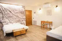 Hotel Rendez Vous Hotels in 