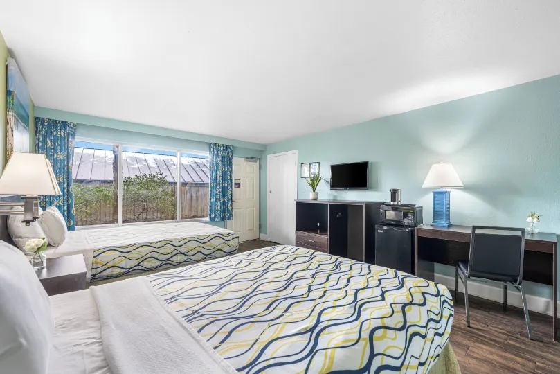 Boardwalk Beach Hotel