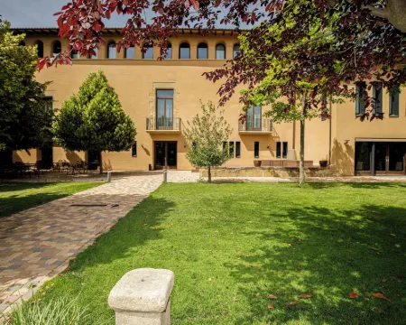 Les Clarisses Boutique Hotel Hoteles en Osona