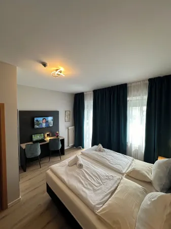 Hotel Stadt Emmerich Отели в г. Эммерих-на-Рейне