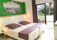 Apartamentos Bahia Playa - Airport Shuttle