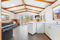 Tween Waters Merimbula Hotels in Pambula Beach