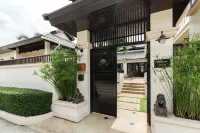 4 Bedroom Private Bali Style Villa HH1 Hotels in 