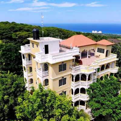 Takuma Boutique Hotel Rooms & Suites Jamaica Hotel a Falmouth