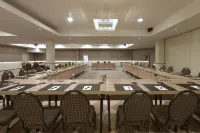 Hotel Charleroi Airport - Van der Valk Hotels in Charleroi