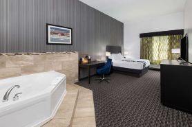 La Quinta Inn & Suites by Wyndham Austin - Cedar Park