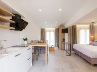 V Luxury Suites Hotels in Perama