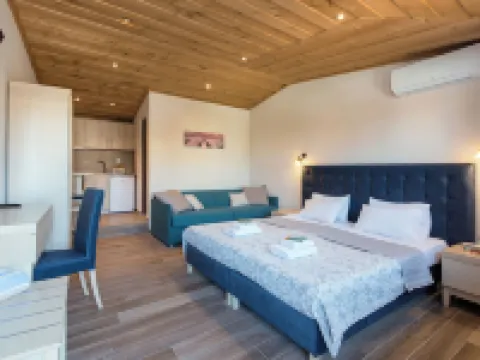 アニタ ホテル ペラマのホテル