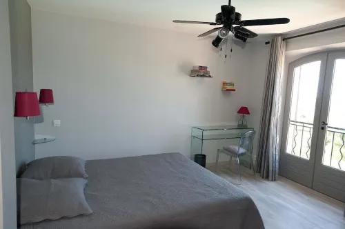 La Villa Sanary-Sur-Mer - Homestays