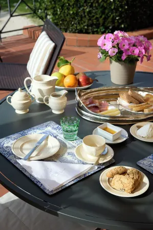 Albergo Villa Cristina Отели в г. Сполето