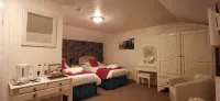 The Jug & Glass Inn Hotels in Hartington