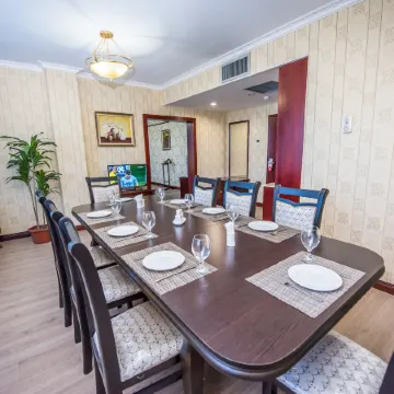 G Empire hotel