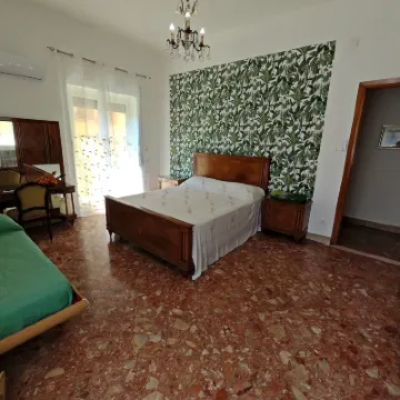 أوليفا رومز Hotels near جياردينو إينجليس