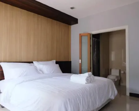 เฌิณ โรงแรมในอำเภอเมืองชัยนาท