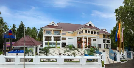 Lake Palace Trivandrum Отели рядом с достопримечательностью «NAZI»