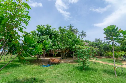 Blue Waters Hotels in Ampara