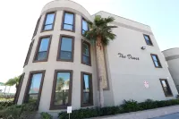 The Dunes Condominiums by Cheap Getaway Hotels in South Padre Island