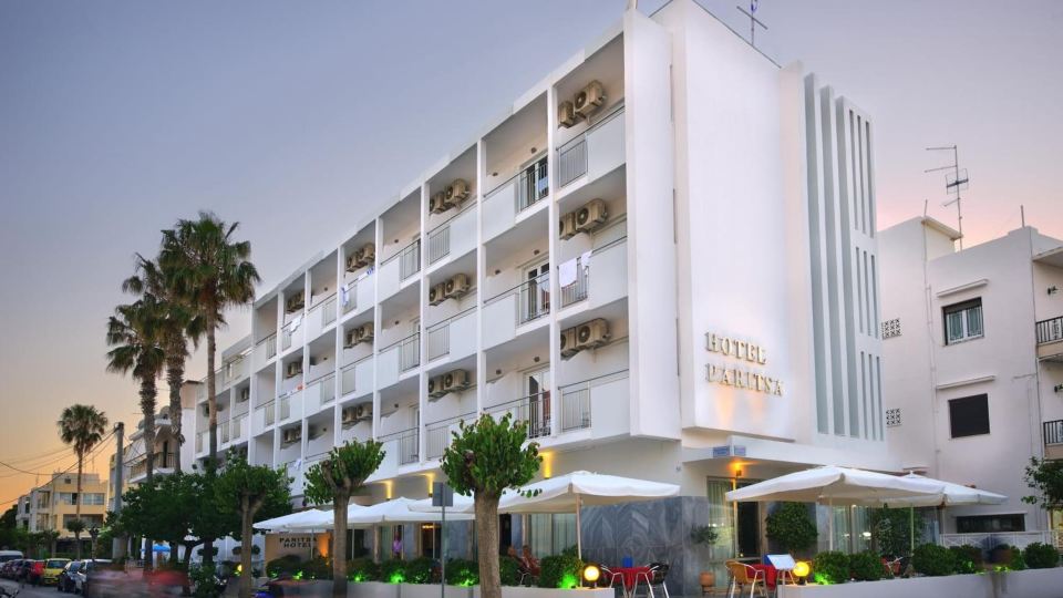 Paritsa Hotel