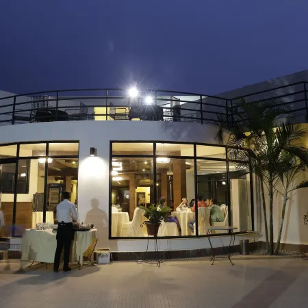Club de Novo Hotel
