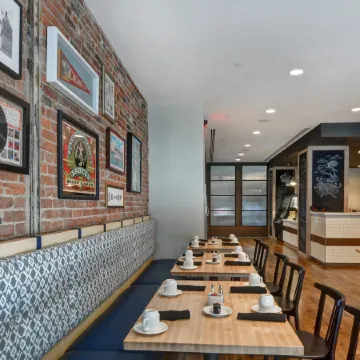 The Cincinnatian Hotel, Curio Collection by Hilton