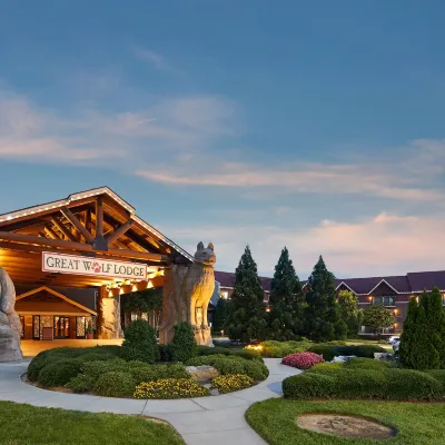 Great Wolf Lodge Concord Hotels near Concord Mills Mall