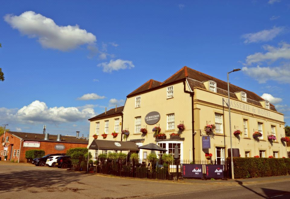 hotel overview picture
