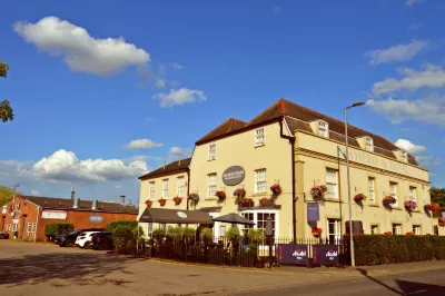 Le Bouchon Brasserie & Hotel Hotels near Braxted Park Estate