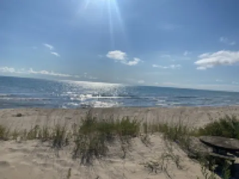 2 bedroom Cabin, perfect beach getaway