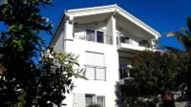 Refresh Boutique Apartments