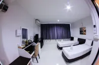 The Train Hotel Hatyai Hotels near Haadyai Station