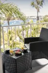 Pier 21 Riverside Apartment Hotel - Scenic