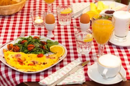 Puntamika Lanterna Отели рядом с достопримечательностью «Собор Святой Анастасии»