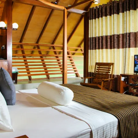 Aloft Grand Hotel Ella