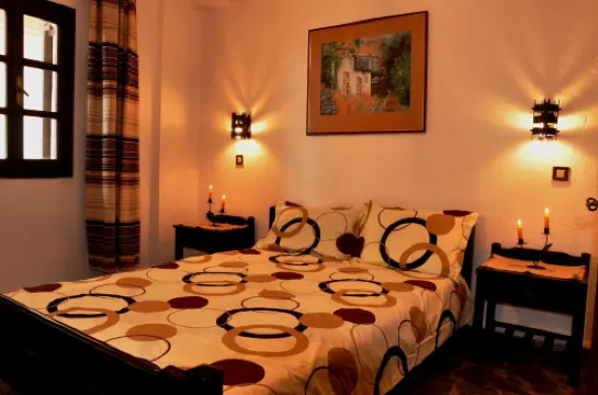 Heliotrope Apartments