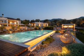 Elies Residences