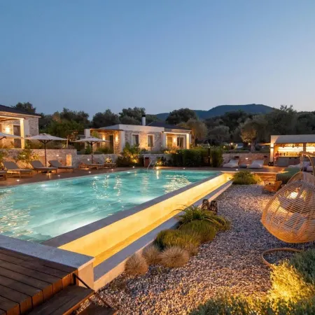 Elies Residences