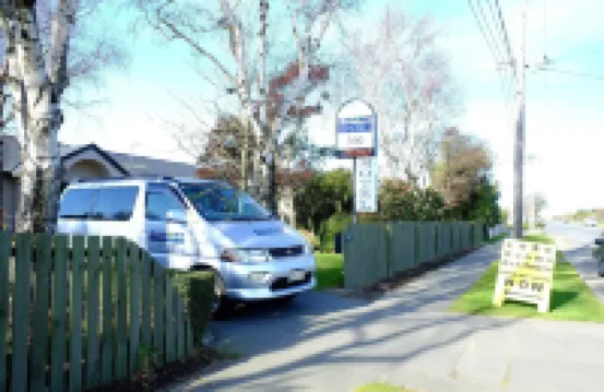 에어포트 버치스 모텔