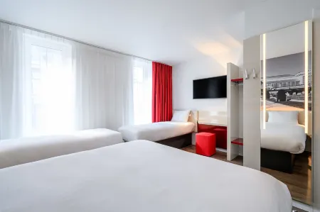 B&B Hotel Brussels Centre Gare du Midi Отели рядом со станцией Брюссель-Южная железнодорожная станция