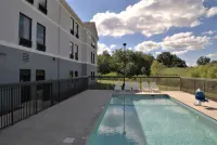 Super 8 by Wyndham Crossville TN - Pools