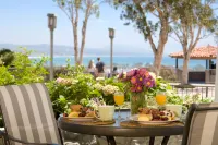Blue Lantern Inn, A Four Sisters Inn - breakfast