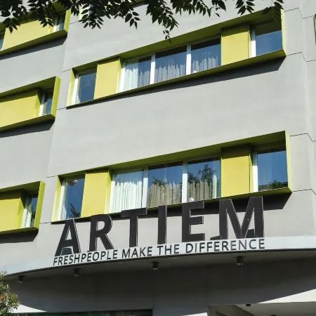 Artiem Madrid Отели рядом с достопримечательностью «Линейный город»