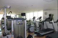 Ramada by Wyndham Abu Dhabi Downtown - Gym