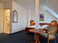 Hotel Nassauer Hof Hotels near MCA Vespa Shop