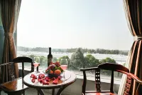 Khách sạn Venus