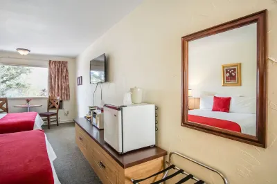 Gables Motel