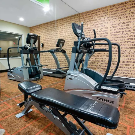 La Quinta Inn & Suites by Wyndham Auburn