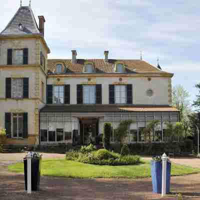 Château de Champlong Hotel Exterior