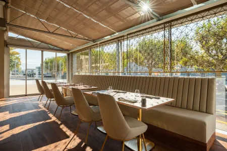 Mandarin Oriental, Geneva Отели рядом с достопримечательностью «Музей Patek Philippe»