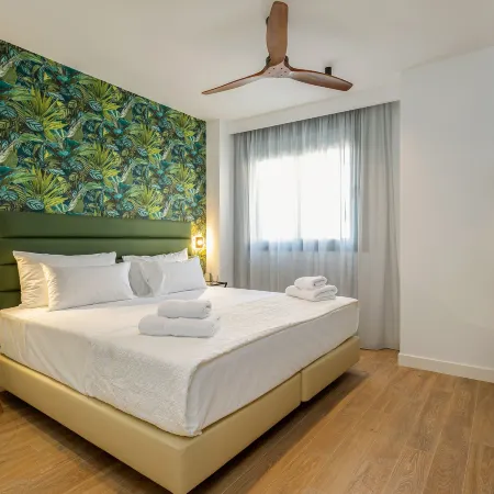 Caleyro Boutique Apartments - "Parking incluido"