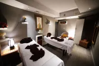 Mado Hotel - ที่มีสปา